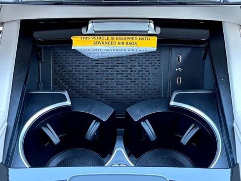 New 2025 Mercedes-Benz GLE 53 AMG 4MATIC image 9