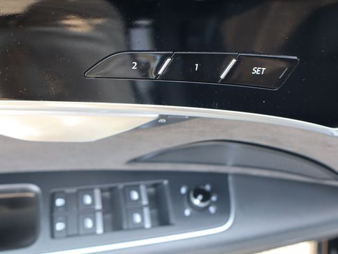 Used 2020 Audi A8 L 4.0T w/ Sport Plus Package image 12