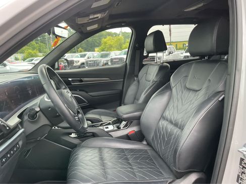 Used 2024 Kia Telluride SX Prestige X-Line AWD/4WD image 12
