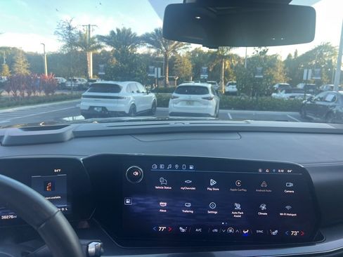 Used 2025 Chevrolet Suburban RST w/ Comfort Package image 47