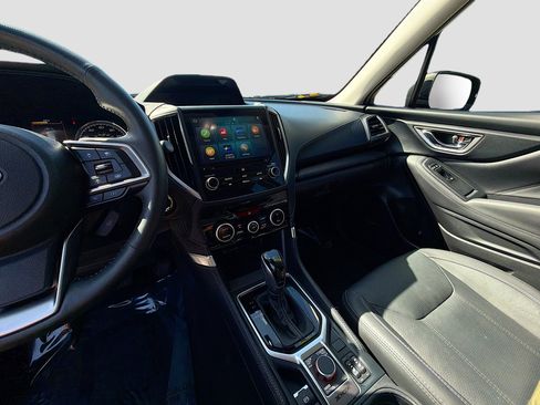Used 2023 Subaru Forester Touring image 26