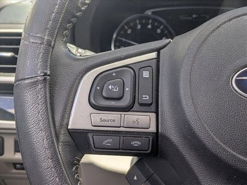Used 2018 Subaru Forester 2.5i Limited AWD/4WD image 11