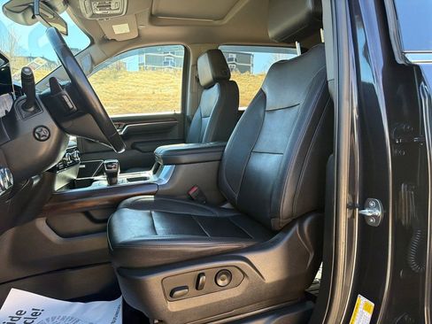 Used 2022 GMC Sierra 1500 SLT w/ SLT Premium Plus Package AWD/4WD image 14