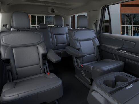 New 2026 Ford Expedition Active RWD image 11