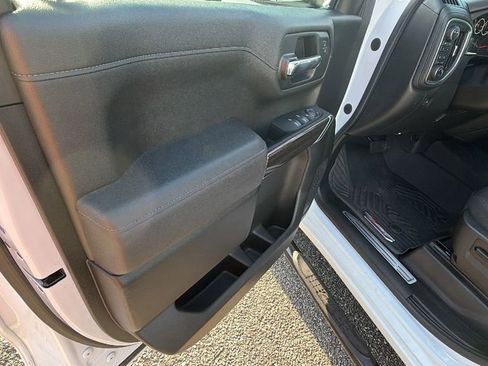 Certified 2021 Chevrolet Silverado 1500 RST image 10