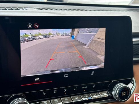 Used 2025 GMC Canyon AT4 AWD/4WD image 20