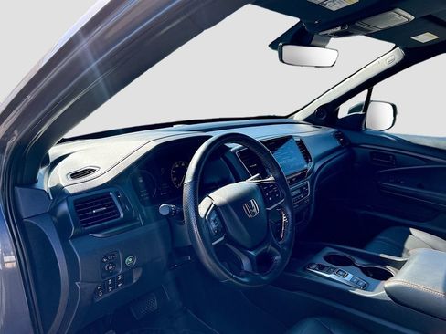Certified 2025 Honda Ridgeline TrailSport image 9