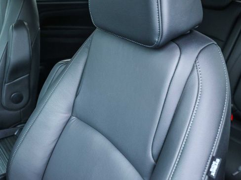 Certified 2025 Honda Odyssey EX-L image 31