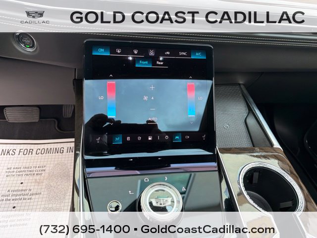 Certified 2026 Cadillac Escalade Platinum Sport AWD/4WD image 31