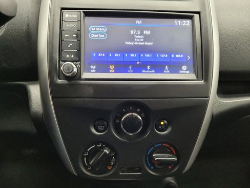 Used 2019 Nissan Versa Note SV image 25