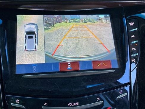 Used 2019 Cadillac Escalade Premium Luxury w/ Escalade Sport Edition AWD/4WD image 9