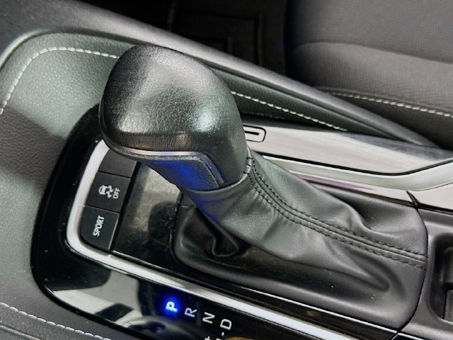 Used 2022 Toyota Corolla SE FWD image 21