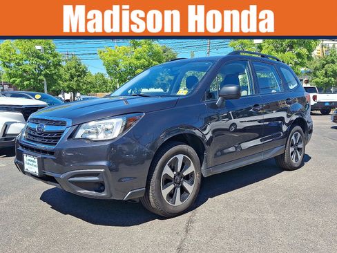 Used 2017 Subaru Forester 2.5i w/ Alloy Wheel Package AWD/4WD image 1