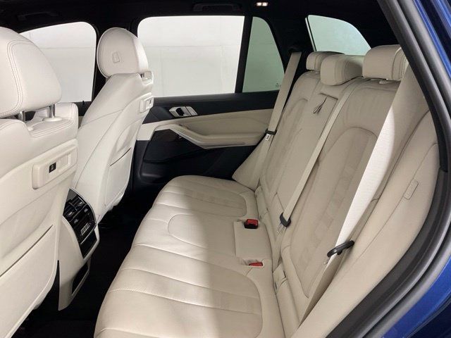 Used 2021 BMW X5 xDrive40i w/ Convenience Package AWD/4WD image 31