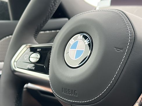 New 2026 BMW 740i RWD image 22