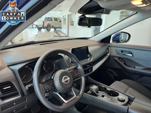 Used 2023 Nissan Rogue SV AWD/4WD image 9