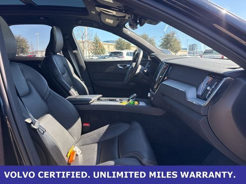 Certified 2024 Volvo XC60 B5 Ultimate w/ Protection Package Premier image 11