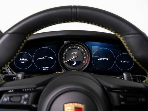 Used 2024 Porsche 911 GT3 image 18