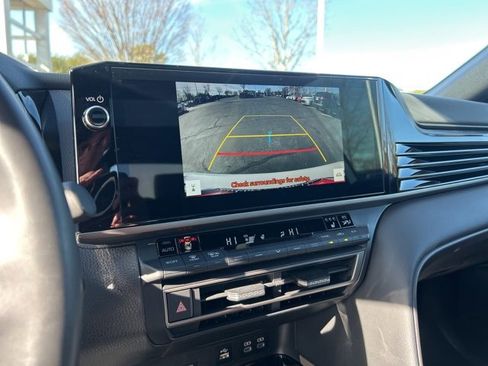 Used 2025 Toyota Camry XSE image 22