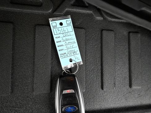 Used 2021 Subaru Outback Onyx Edition XT image 37