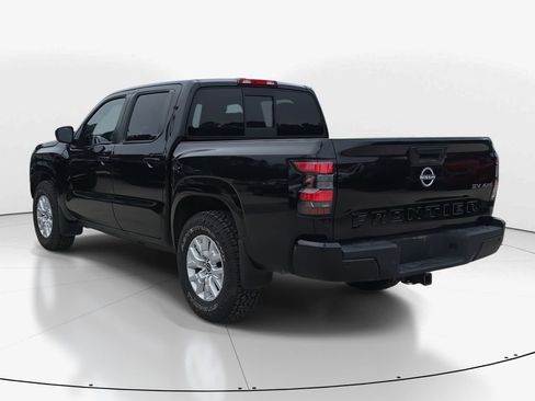 Used 2022 Nissan Frontier SV image 7