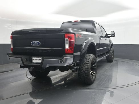 Used 2019 Ford F250 Lariat w/ Lariat Ultimate Package AWD/4WD image 25