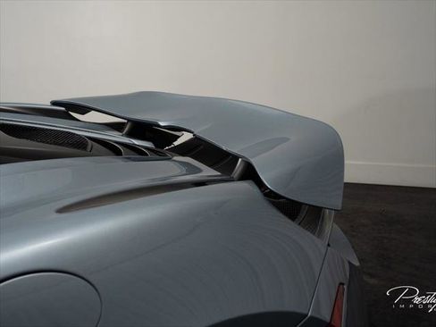 Used 2018 McLaren 720S Luxury RWD image 20