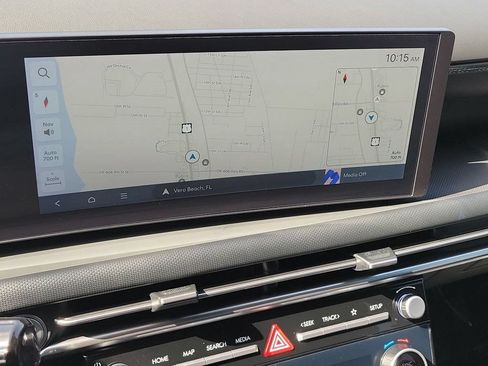 Used 2025 Hyundai Santa Cruz XRT AWD/4WD image 17