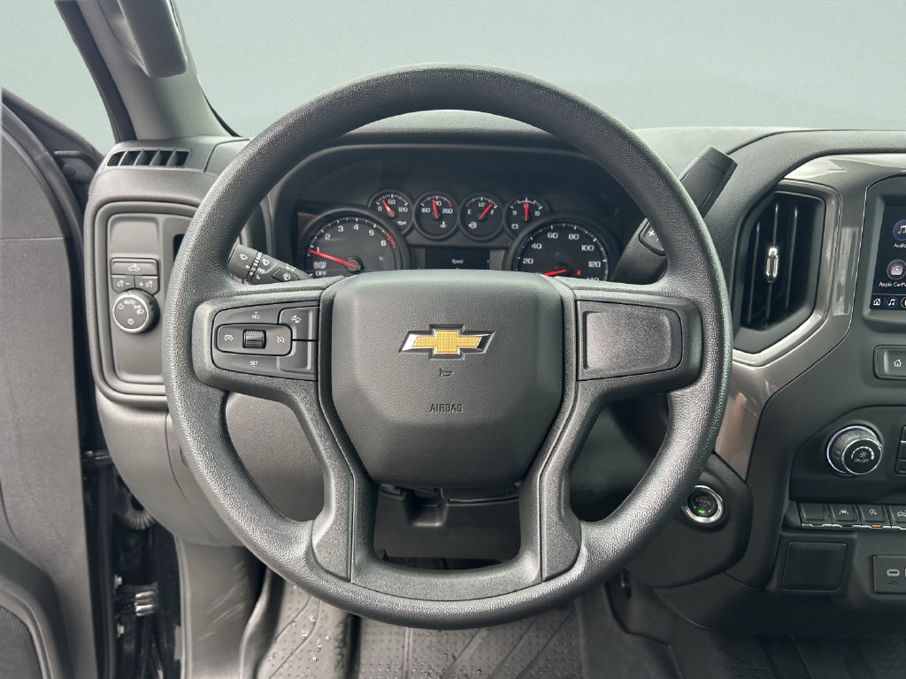 Used 2026 Chevrolet Silverado 1500 Custom RWD image 31