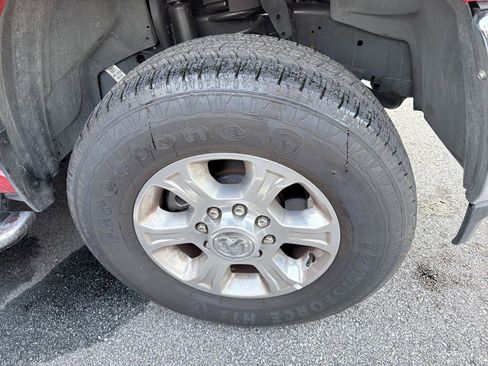 Used 2026 RAM 2500 Big Horn AWD/4WD image 7