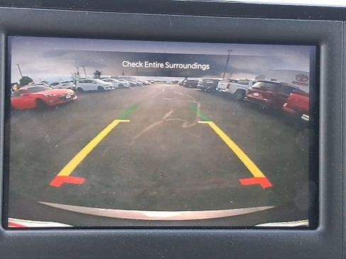 Used 2023 Chrysler Voyager LX FWD image 27