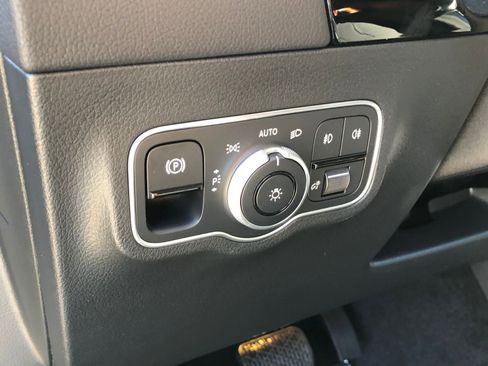 New 2025 Mercedes-Benz GLA 250 GLA 250 image 14