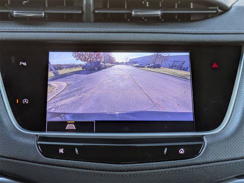 Used 2023 Cadillac XT5 Premium Luxury image 27