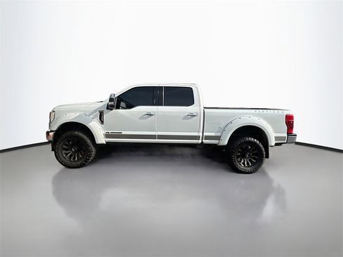 Used 2022 Ford F350 Platinum image 10