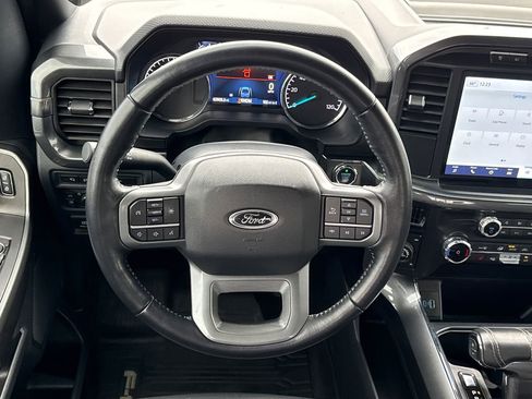 Certified 2022 Ford F150 XLT w/ Equipment Group 302A High image 26