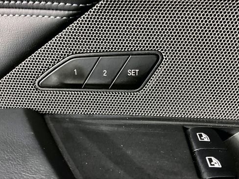 Used 2021 BMW M4 Coupe w/ Executive Package RWD image 34