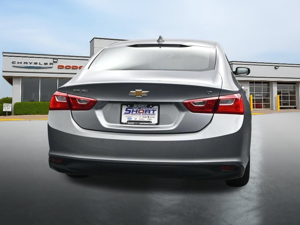 Used 2024 Chevrolet Malibu LT FWD image 4