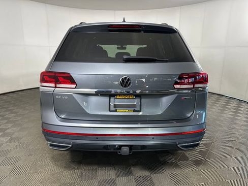 Used 2022 Volkswagen Atlas SE image 4