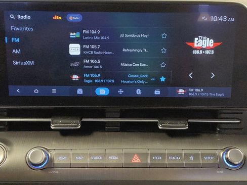 Used 2024 Hyundai Kona SEL FWD image 25