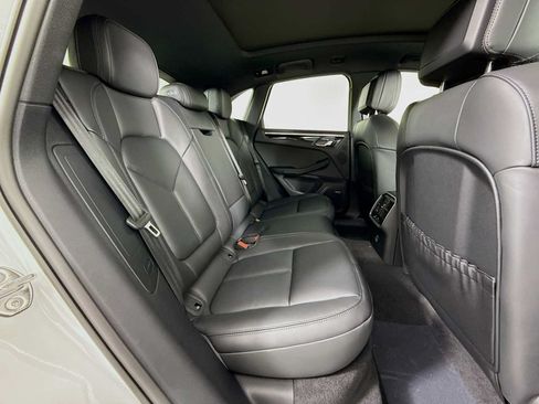 New 2026 Porsche Macan AWD/4WD image 29