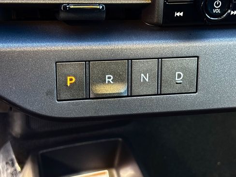 New 2026 Nissan Leaf Platinum+ image 18