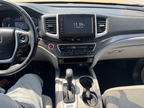 Used 2018 Honda Pilot EX-L image 18