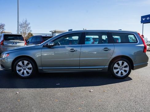 Used 2008 Volvo V70 image 5