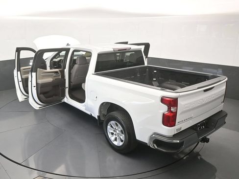 Used 2025 Chevrolet Silverado 1500 LT RWD image 52