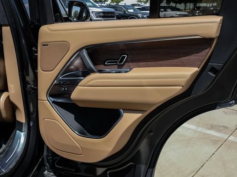 New 2026 Land Rover Range Rover SE AWD/4WD image 57