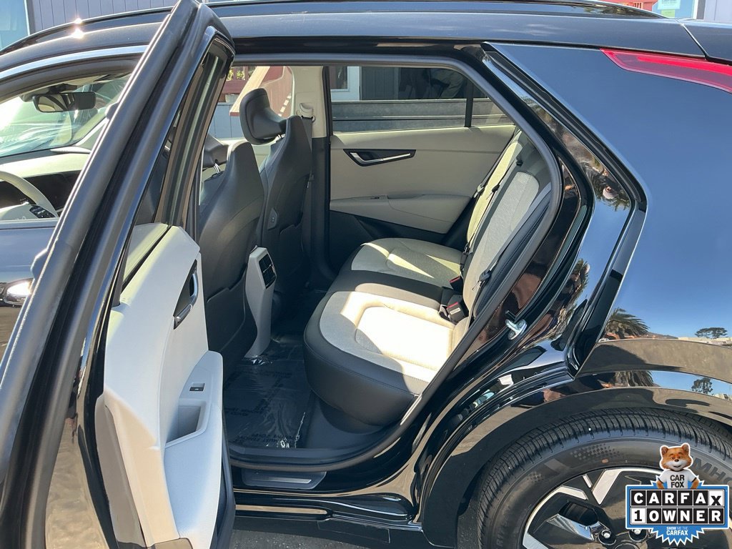 Used 2023 Kia Niro Wave FWD image 26