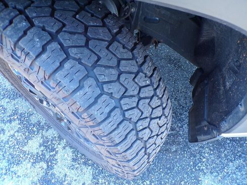 Used 2022 Toyota Tundra SR5 w/ TRD Off-Road Premium Package AWD/4WD image 2