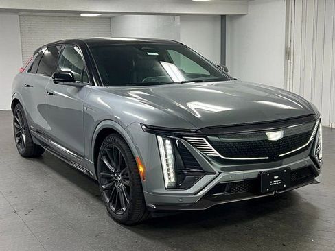 New 2026 Cadillac Lyriq V w/ Exterior Carbon Fiber Package image 2