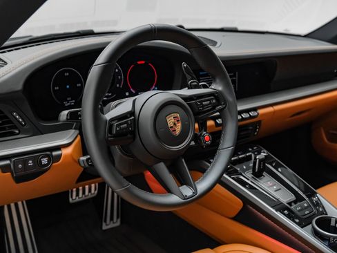 Used 2025 Porsche 911 Carrera image 49