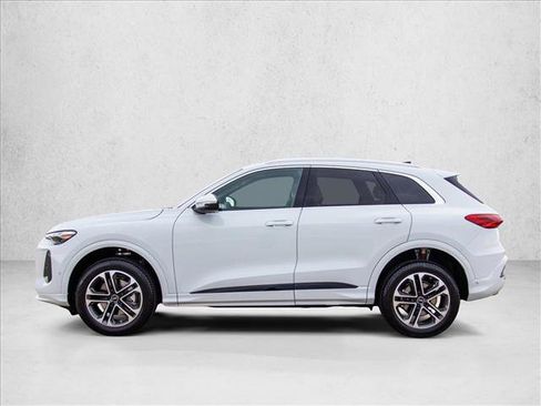 New 2026 Audi Q5 Premium AWD/4WD image 8